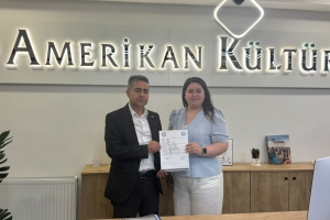 Amerikan Kültür Yabancı Dil Okulu