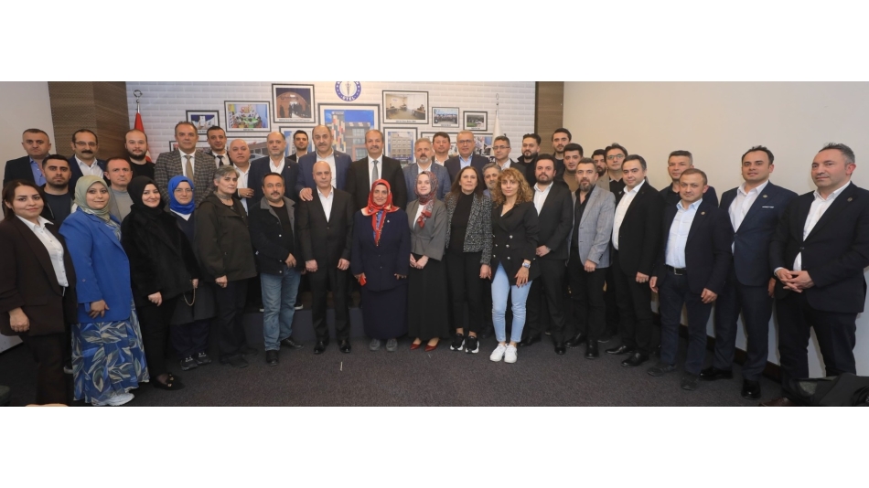 "En Yoğun Hastanede de En Ücra Köşedeki ASM’de de Sağlık-Sen Var" 